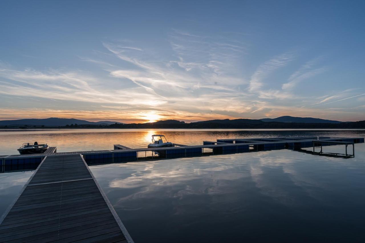 Unique Lipno Apartment Černá v Pošumaví Esterno foto