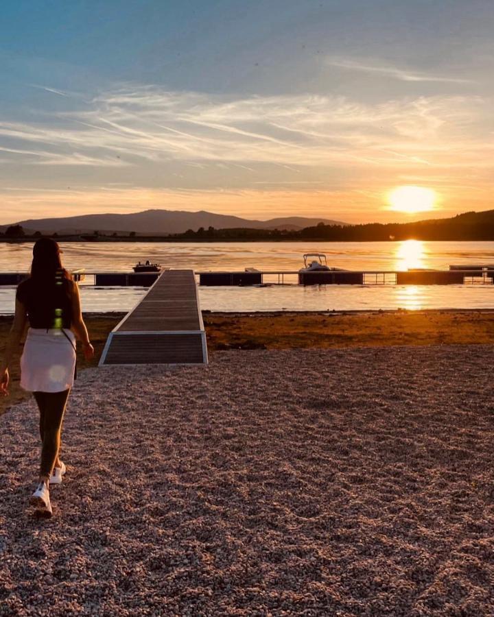 Unique Lipno Apartment Černá v Pošumaví Esterno foto