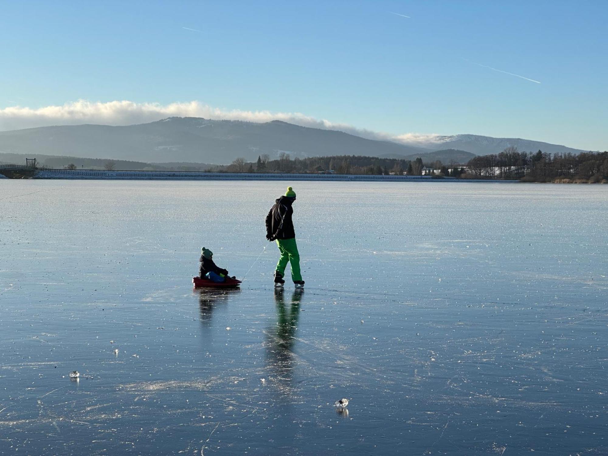 Unique Lipno Apartment Černá v Pošumaví Esterno foto